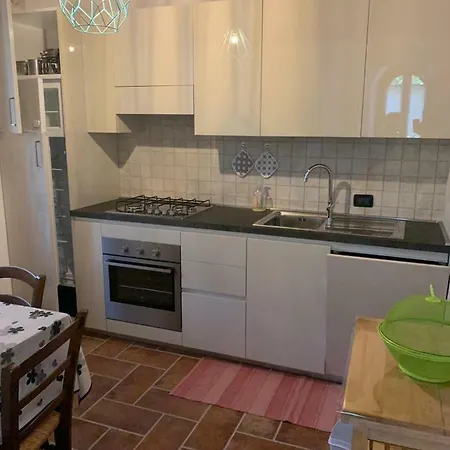 Casa Corchia-appartamento Per 4 דירה Roccaprebalza