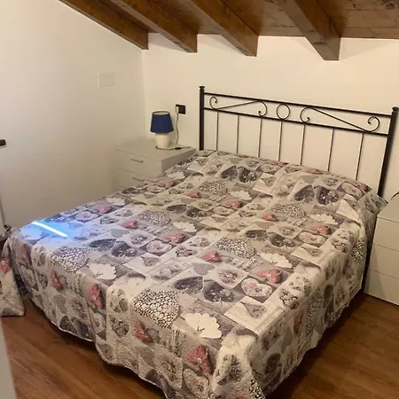 Casa Corchia-appartamento Per 4 * Roccaprebalza